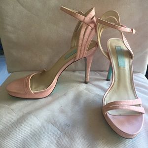Betsy Johnson glitter pink sparkle heels sandals
